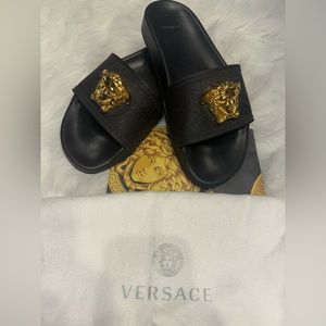 Versace Medusa Pool Slides Sandals 37